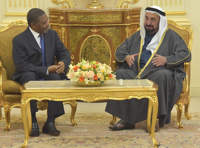 Dk.Shein Aendelea na Ziara Yake UAE